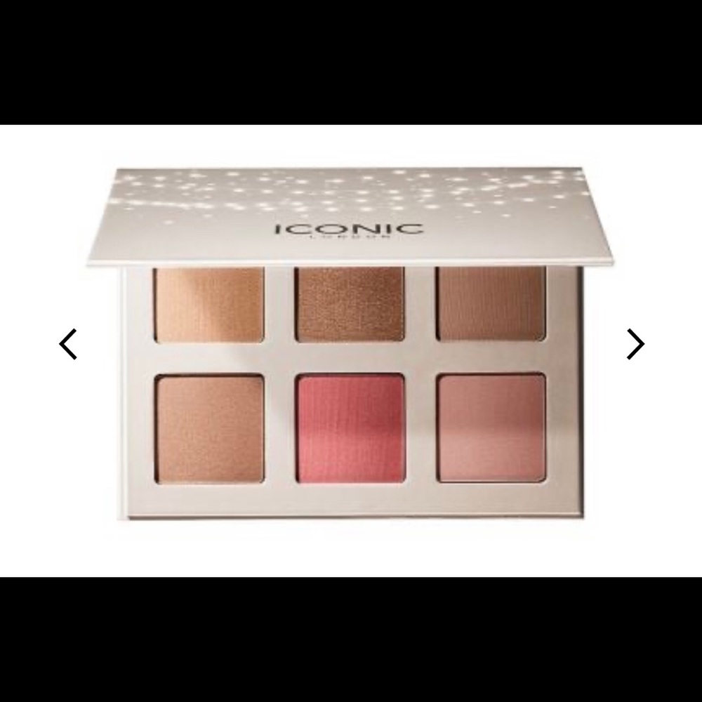 Iconic London Blaze Chaser Cheek Palette